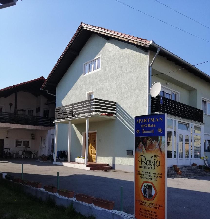 Apartman Opg Balja Garesnica Buitenkant foto